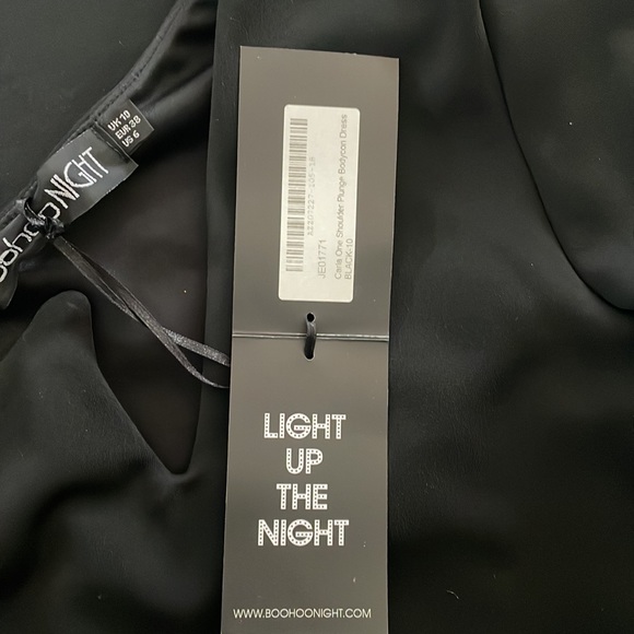 Boohoo Black Midi dress - Picture 5 of 6